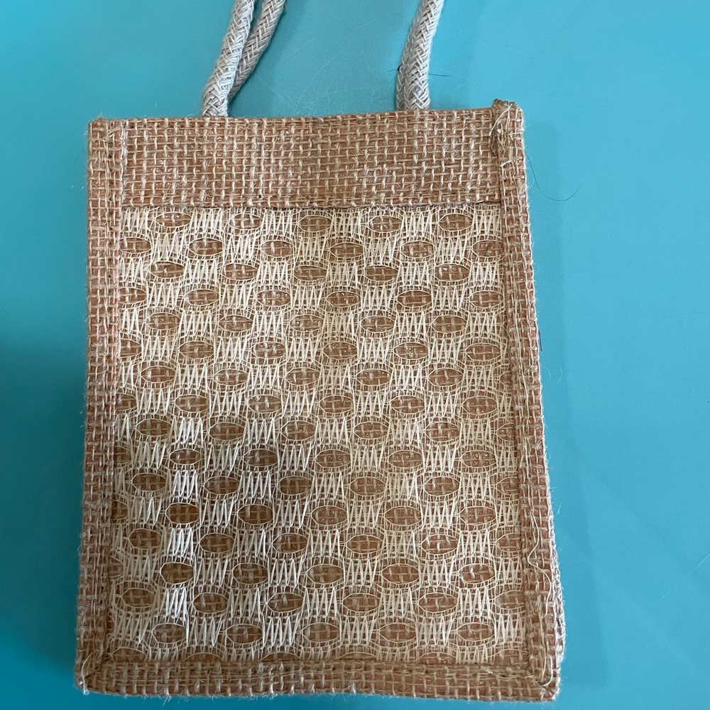 Cute little jute bag - Picture 2 of 5